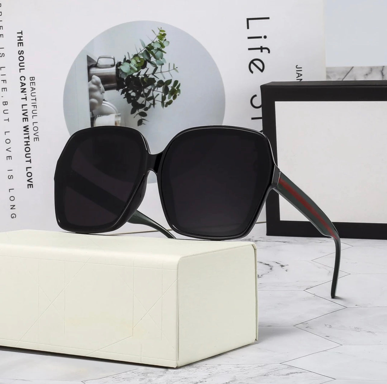 Nelie glasses